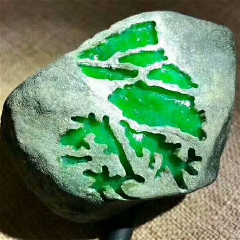 不懂翡翠知识最好不要轻易玩原石
